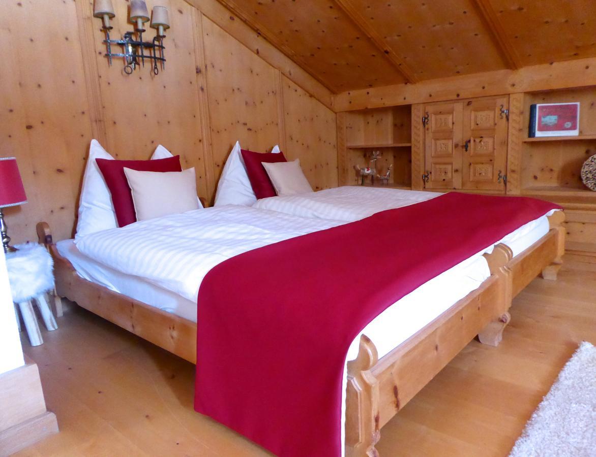 Hotel Roseg-Gletscher Понтрезина Экстерьер фото